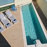 La Colline I Private Pool Oasis Near Old Town