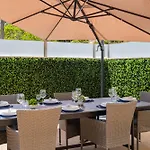 La Colline I Private Pool Oasis Near Old Town