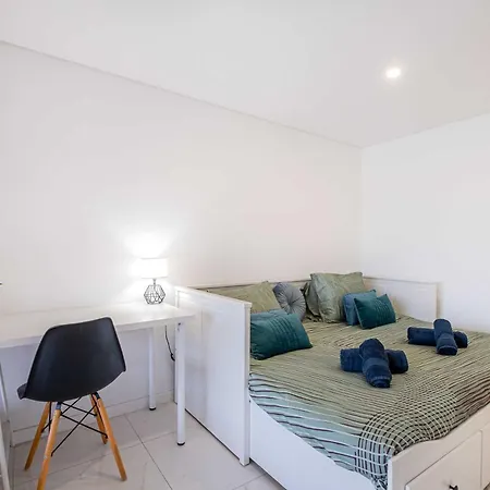 La Colline I Private Pool Oasis Near Old Town Villa