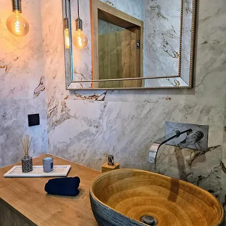 La Colline I Private Pool Oasis Near Old Town